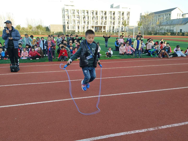 跳呀跳呀！