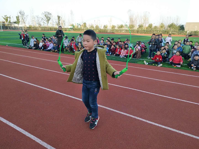 跳呀跳呀！